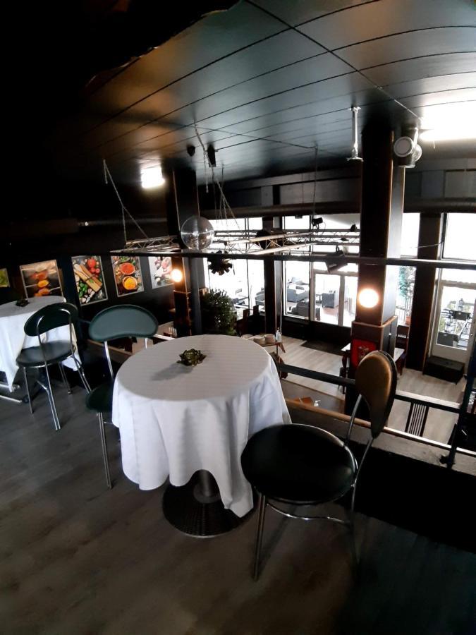 The Grand Karhu Hotel Kotka Esterno foto
